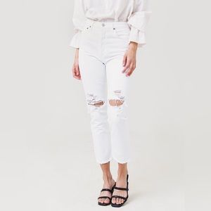 NWT Riley crop white 😍